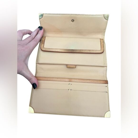 LOUIS VUITTON Murakami Long Wallet with COA - Picture 9 of 16